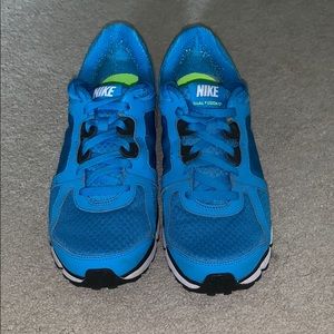 NIKE Men’s Tennis Shoes